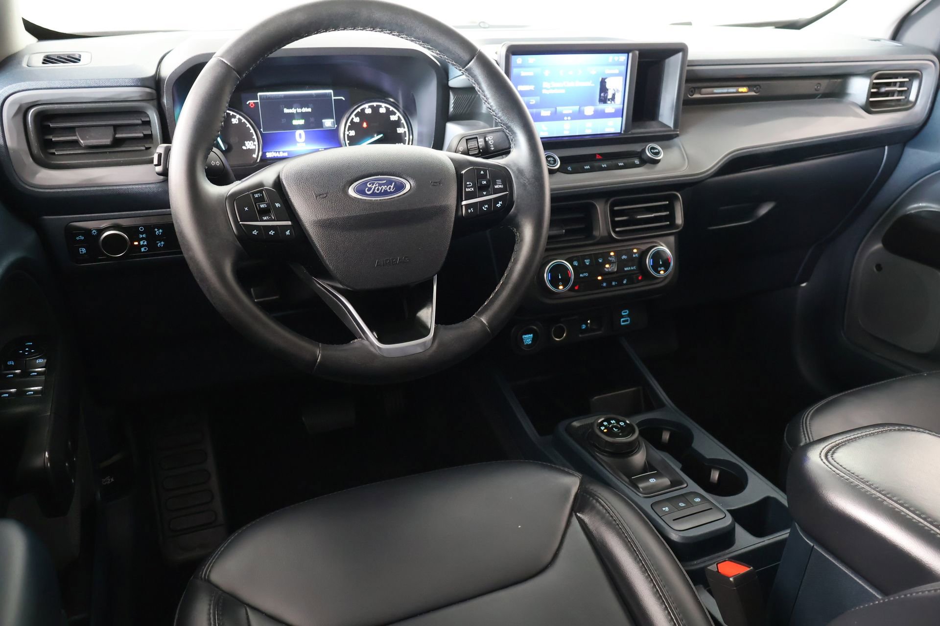 Used 2023 Ford Maverick Lariat w/ Lariat Luxury Package FWD image 2