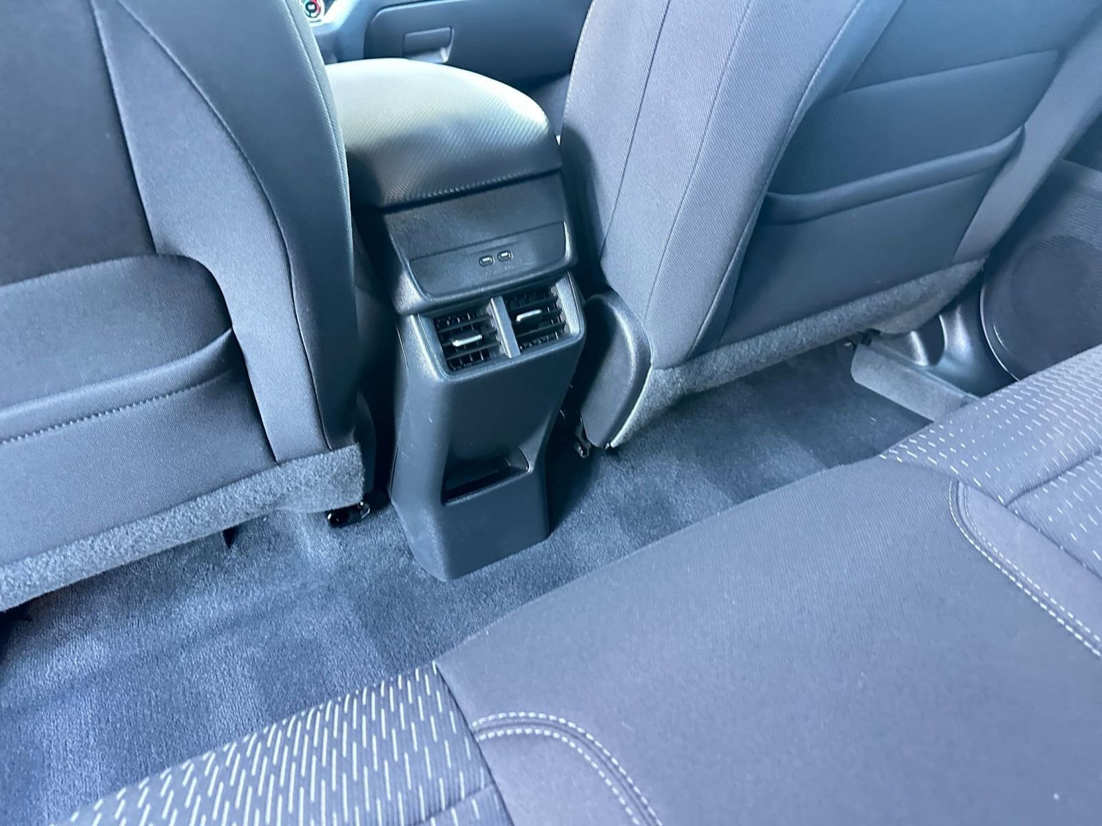 Used 2025 Chevrolet Equinox LT image 24