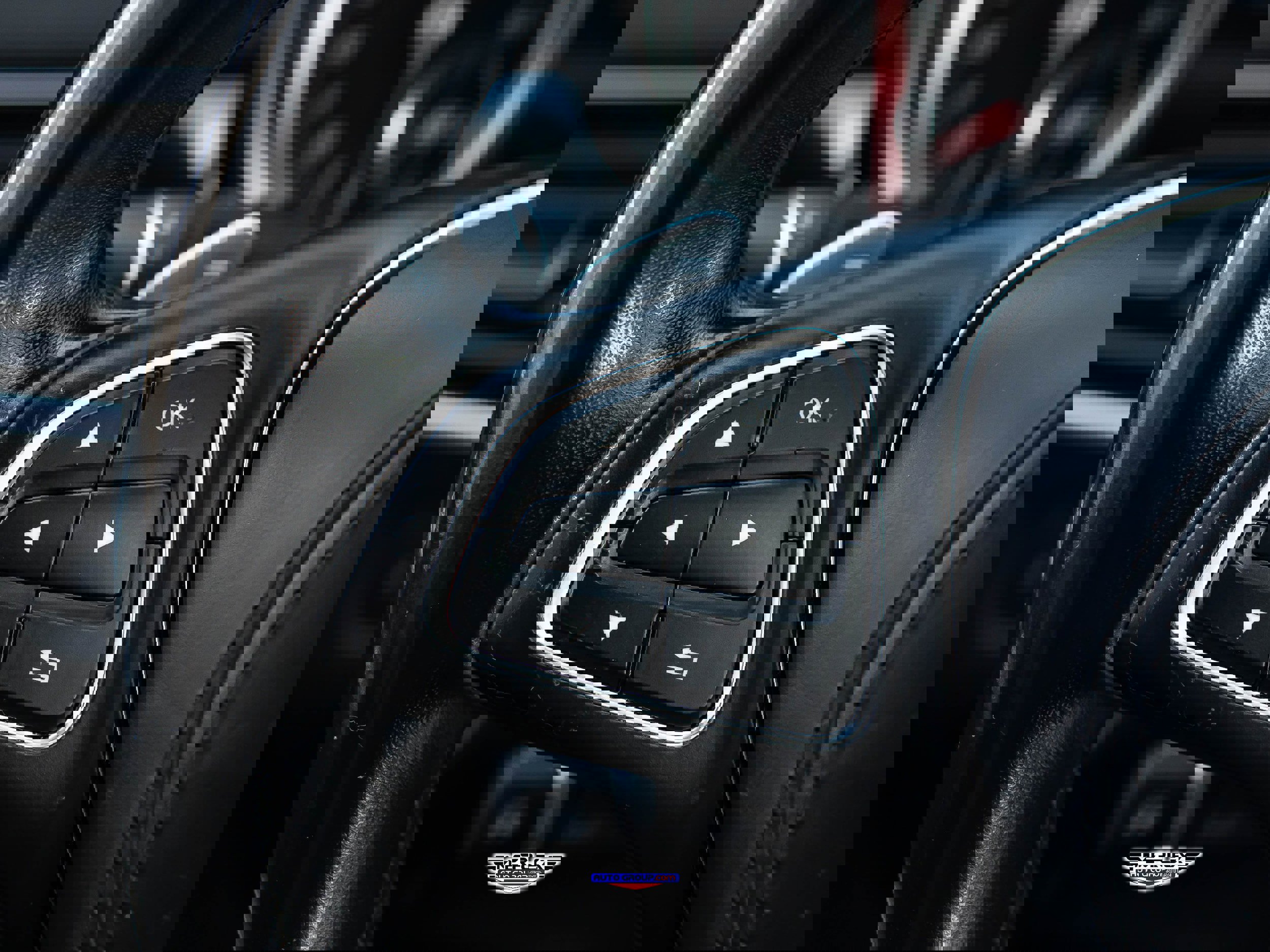 Used 2017 Mercedes-Benz GLS 550 4MATIC image 27