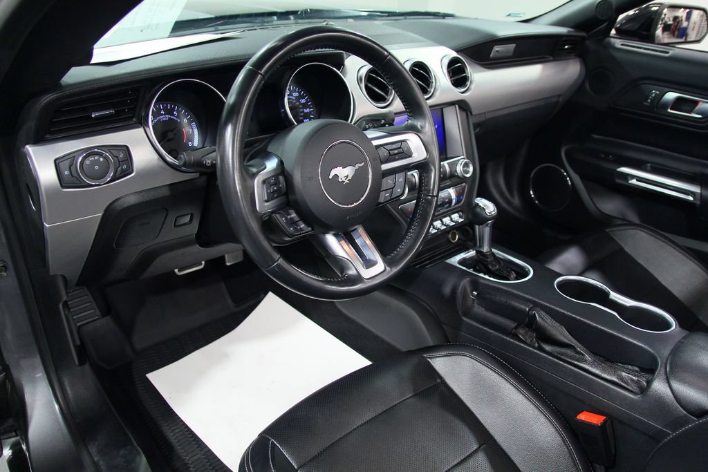 Used 2021 Ford Mustang Premium w/ Black Accent Package RWD image 5