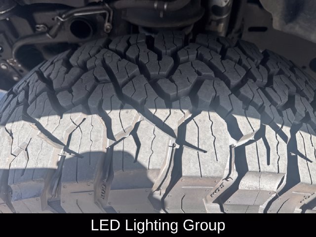 Used 2021 Jeep Gladiator Mojave AWD/4WD image 11