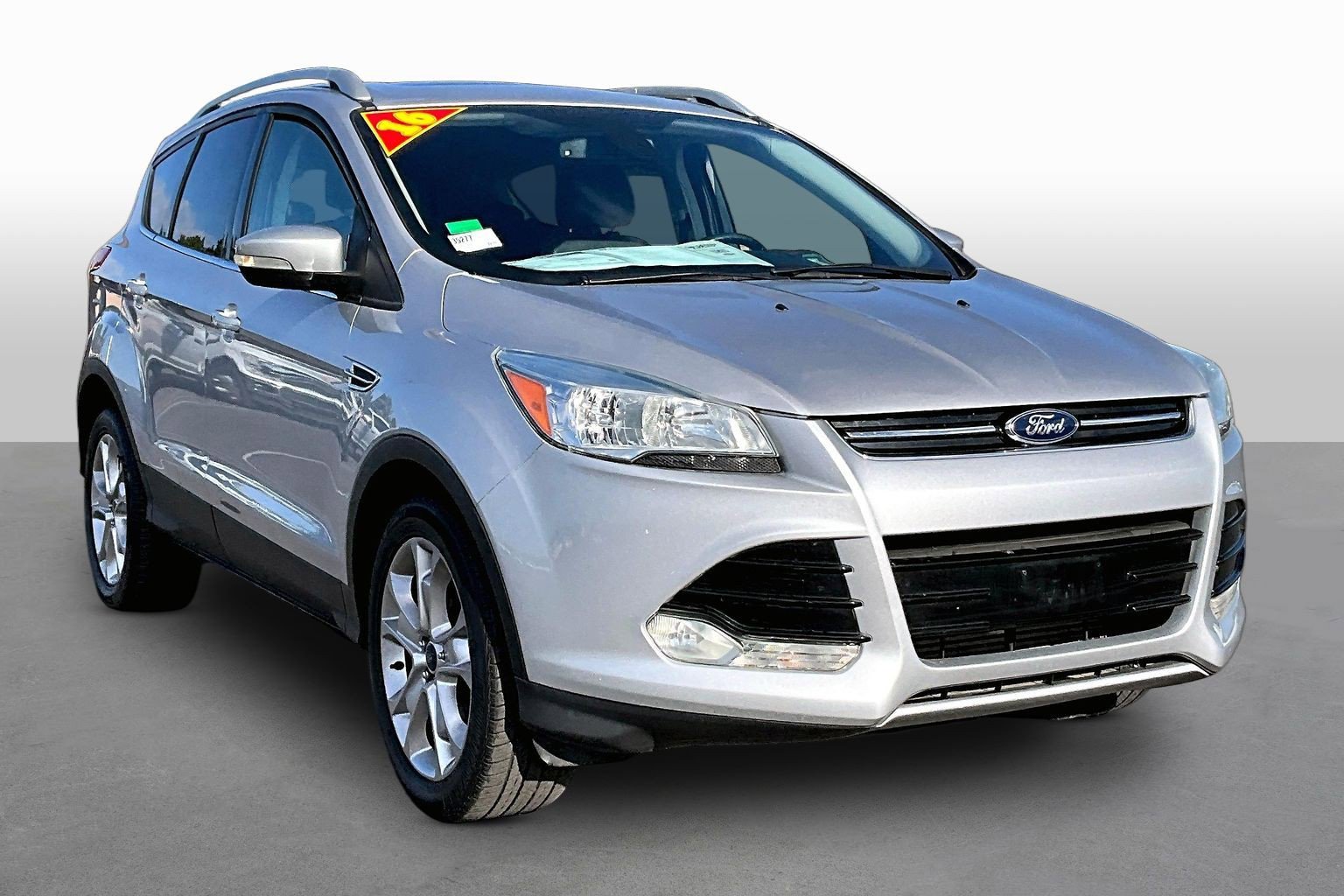 Used 2016 Ford Escape Titanium image 10