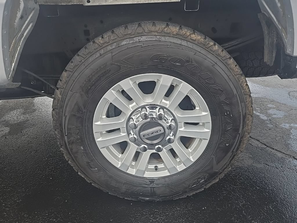 Used 2019 Ford F250 XLT w/ XLT Value Package AWD/4WD image 46