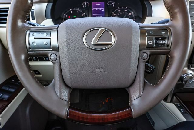 Used 2018 Lexus GX 460 Luxury w/ Preferred Accessory Package AWD/4WD image 25