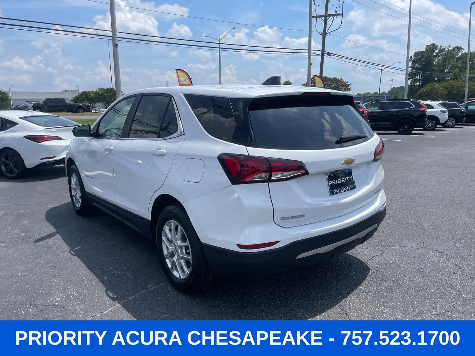 Used 2024 Chevrolet Equinox LT AWD/4WD image 3