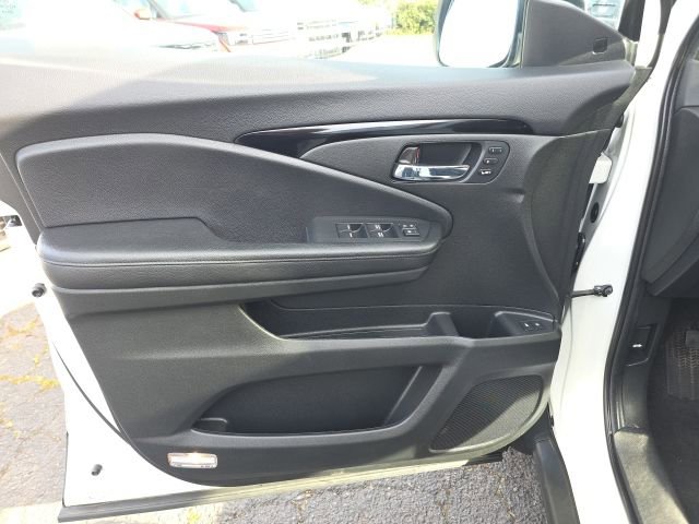 Used 2019 Honda Passport Touring image 8