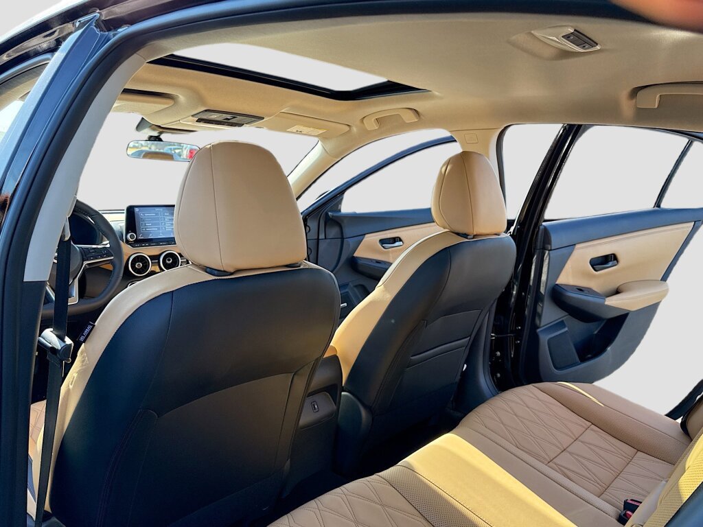 New 2025 Nissan Sentra SV w/ SV Premium Package image 6