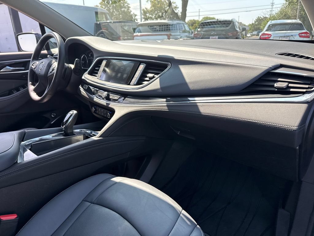 Certified 2018 Buick Enclave Premium w/ Experience Buick Package AWD/4WD image 40