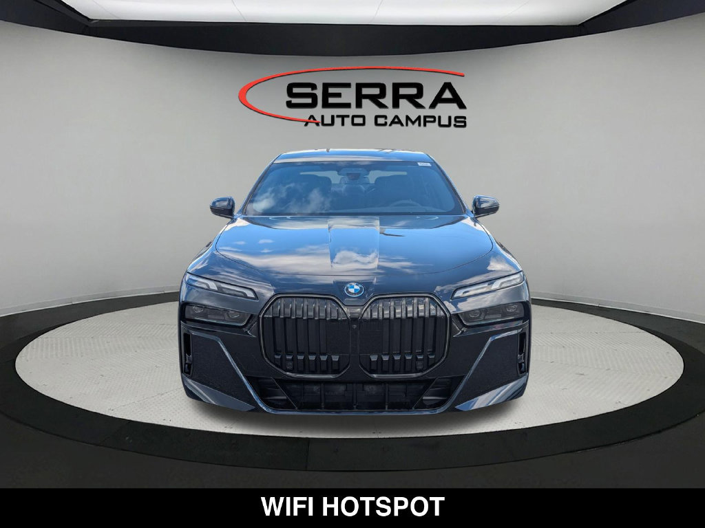 New 2026 BMW i7 xDrive60 AWD/4WD image 8