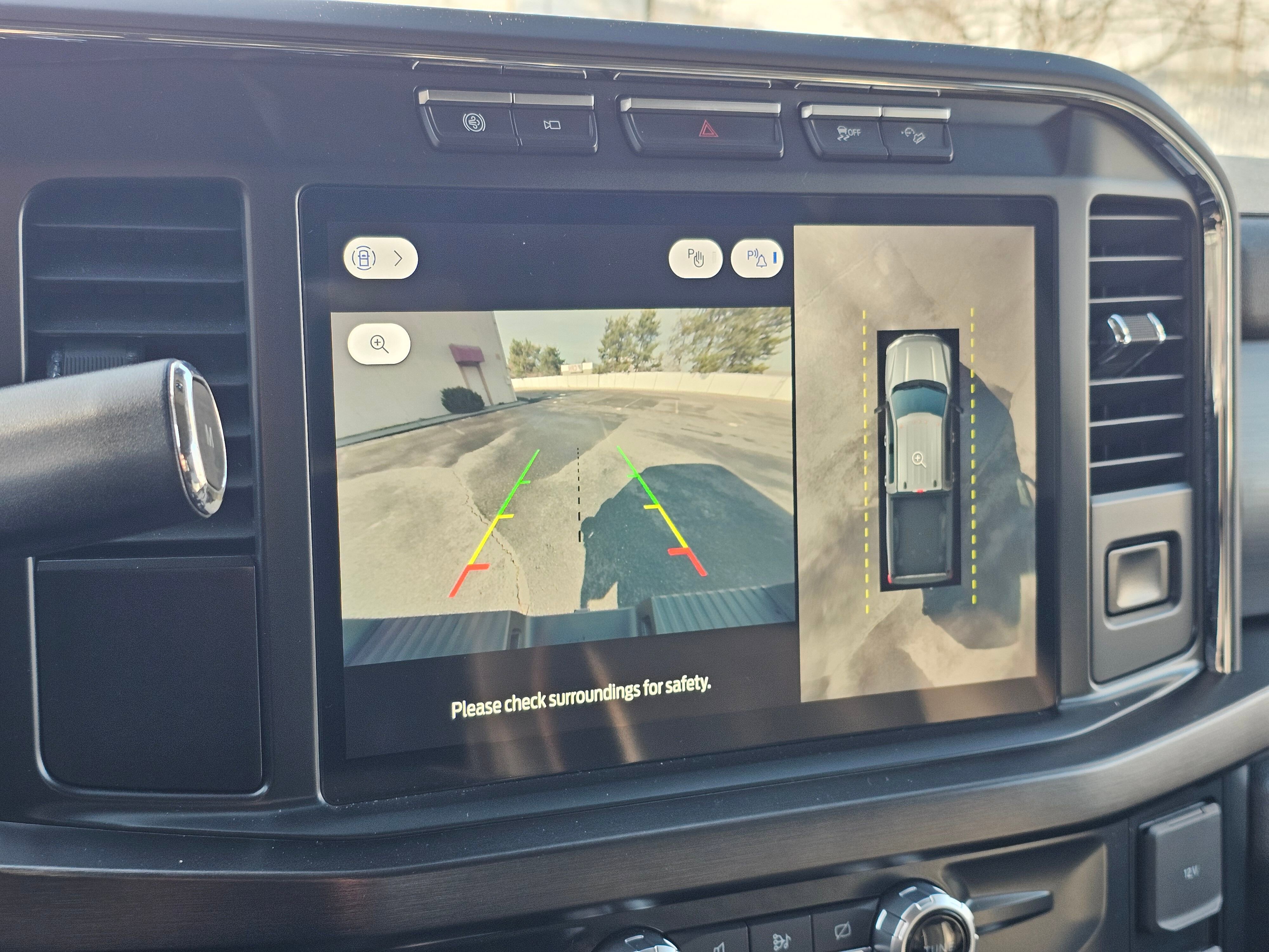 Used 2023 Ford F350 Lariat image 52