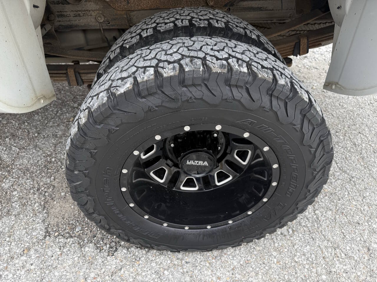 Used 2009 GMC Sierra 3500 SLT AWD/4WD image 10