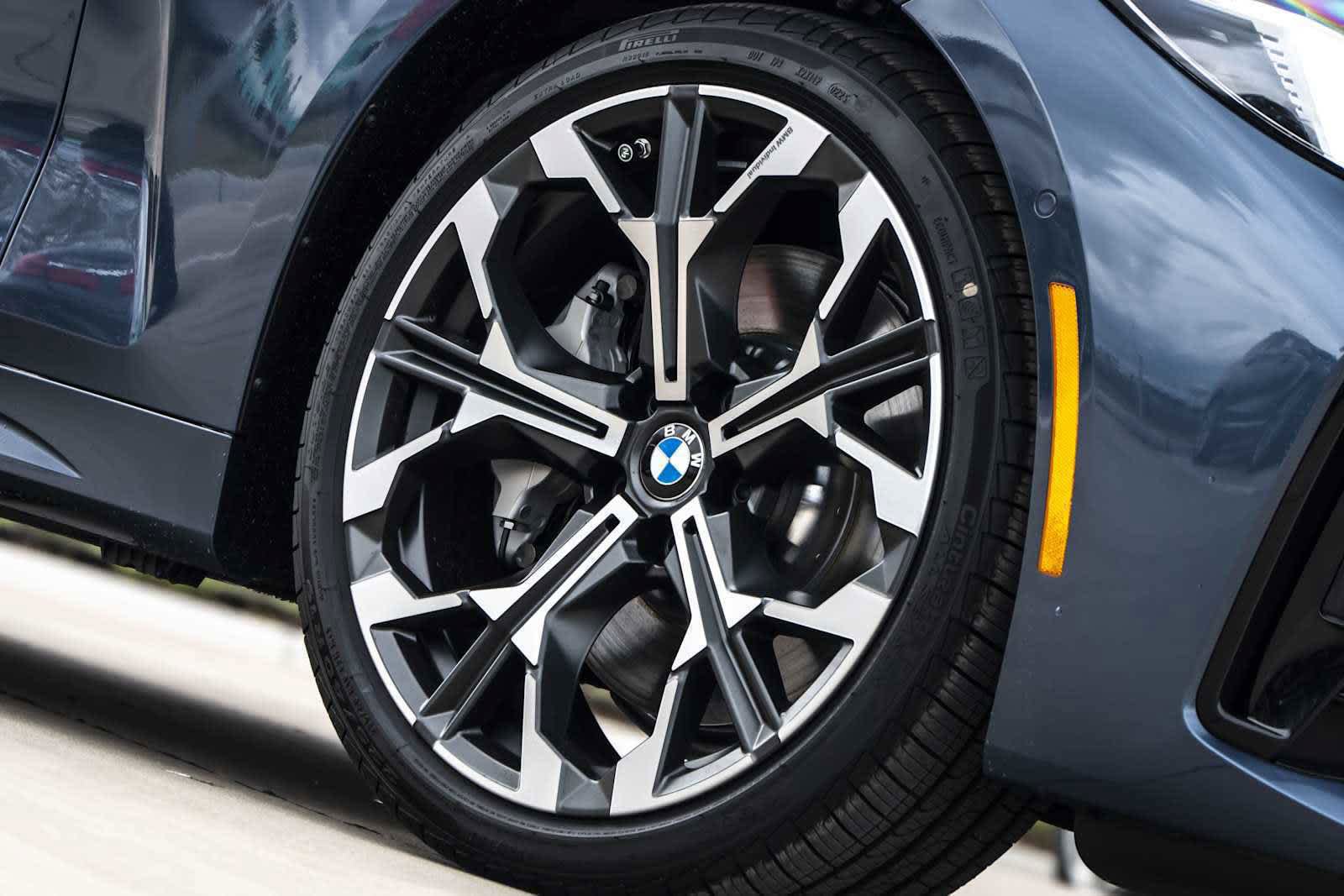 Used 2025 BMW 430i Coupe w/ M Sport Package RWD image 6