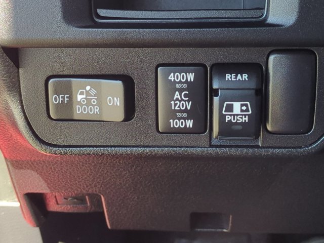 Used 2017 Toyota Tacoma TRD Pro AWD/4WD image 24