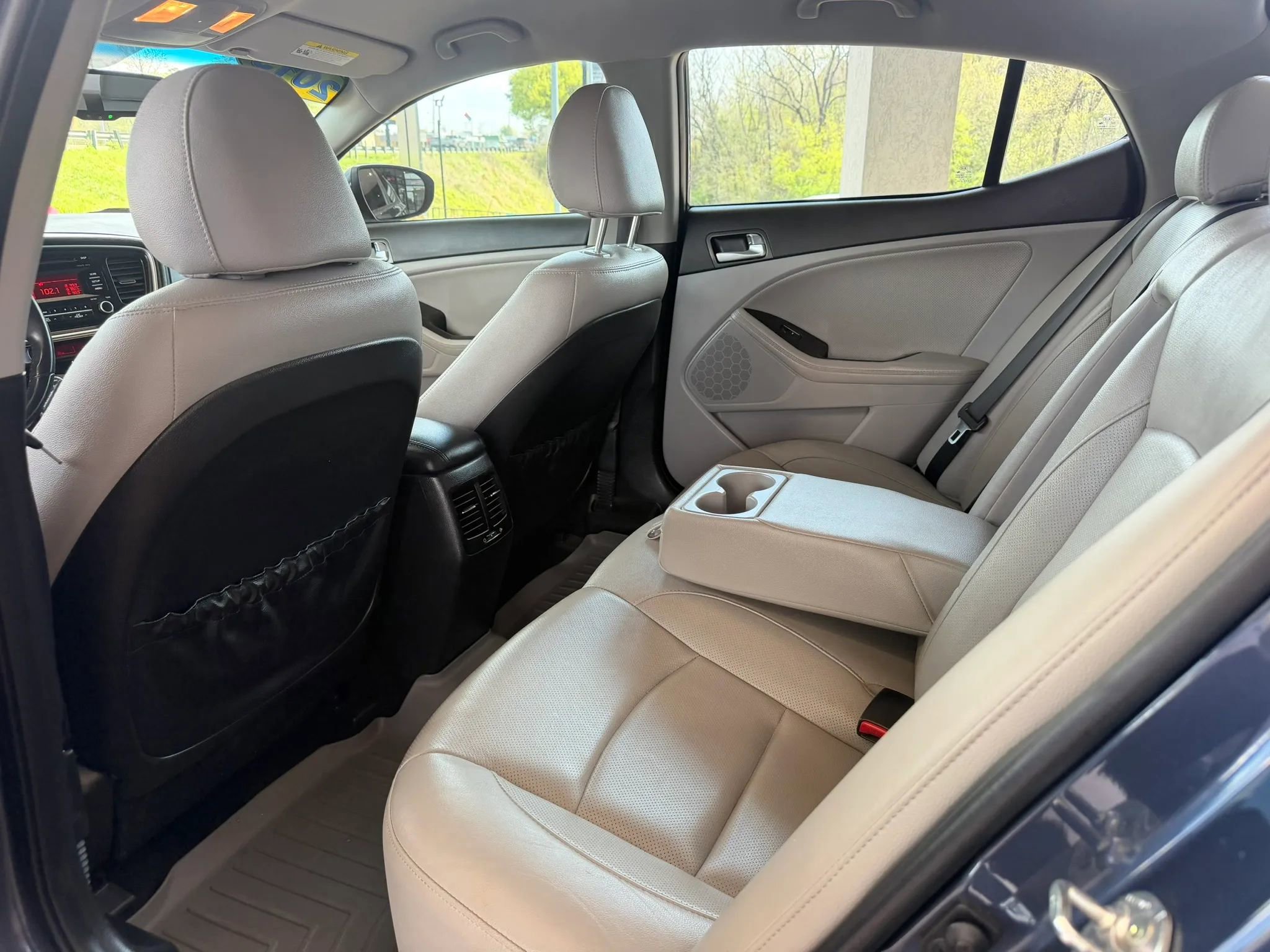 Used 2015 Kia Optima EX image 21
