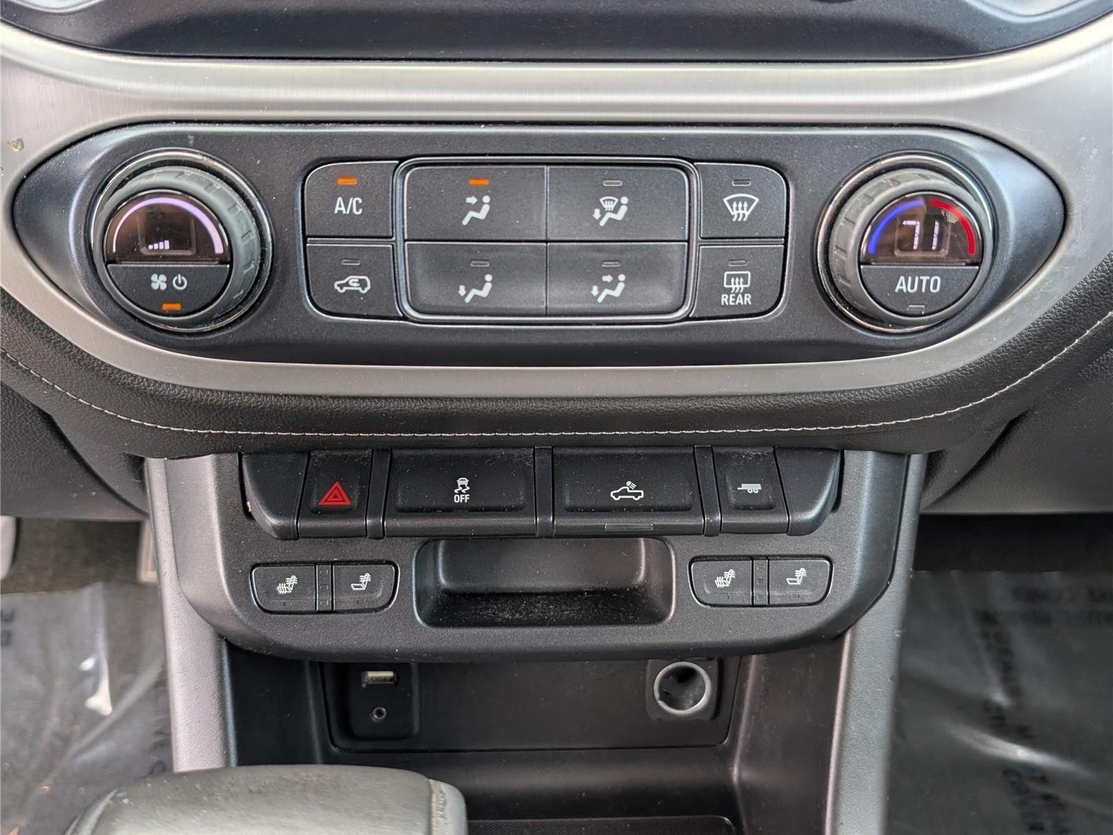 Used 2018 GMC Canyon SLT w/ Trailering Package AWD/4WD image 25