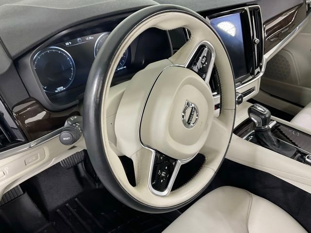 Used 2018 Volvo S90 T5 Momentum w/ Convenience Package AWD/4WD image 24
