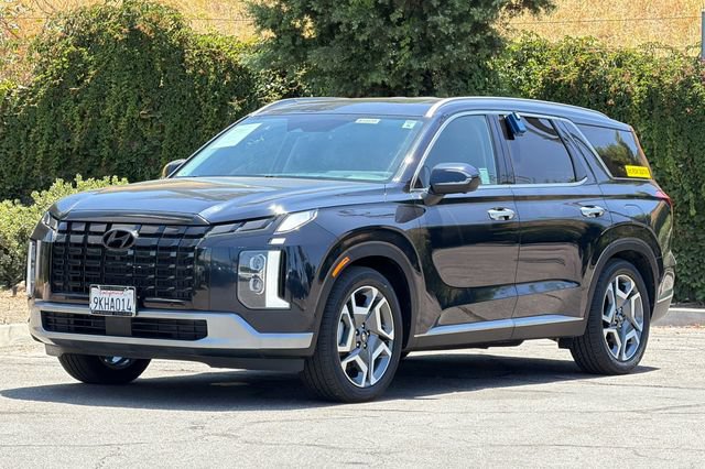 Used 2024 Hyundai Palisade Limited FWD image 8