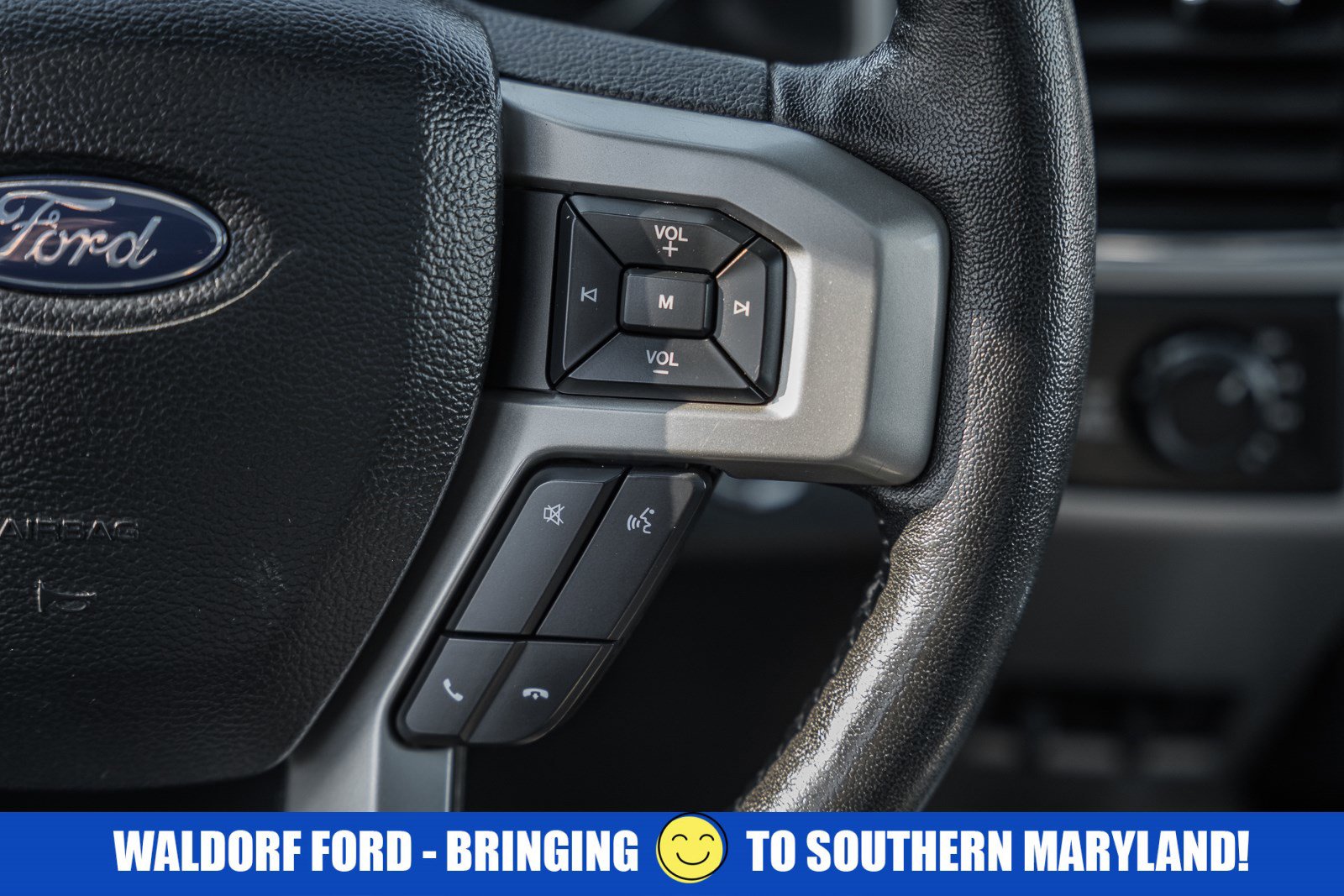Used 2020 Ford F150 Lariat image 33