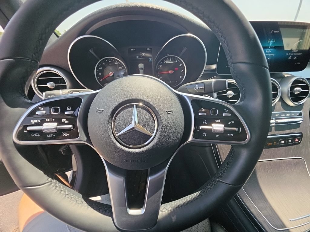 Used 2022 Mercedes-Benz GLC 300 4MATIC image 17