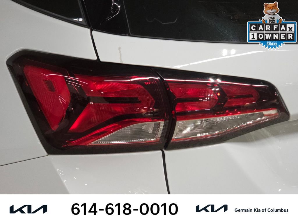 Used 2022 Chevrolet Equinox LS image 16