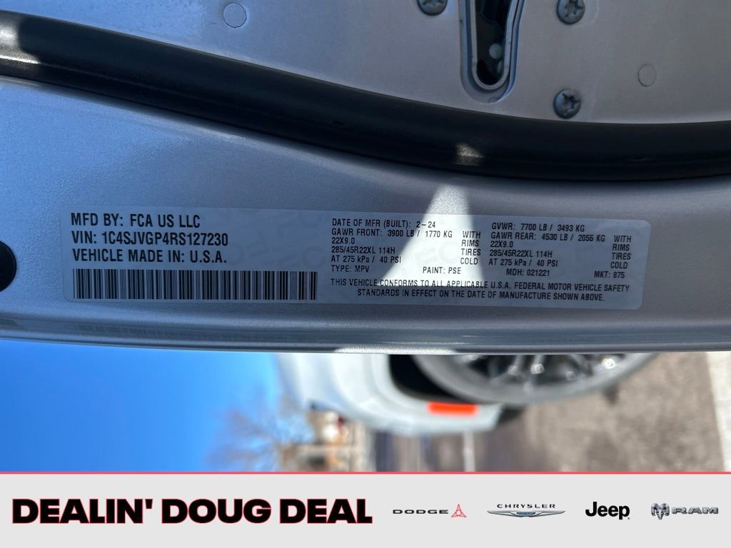 Used 2024 Jeep Grand Wagoneer Series III w/ Rear Seat Video Group 1 image 31