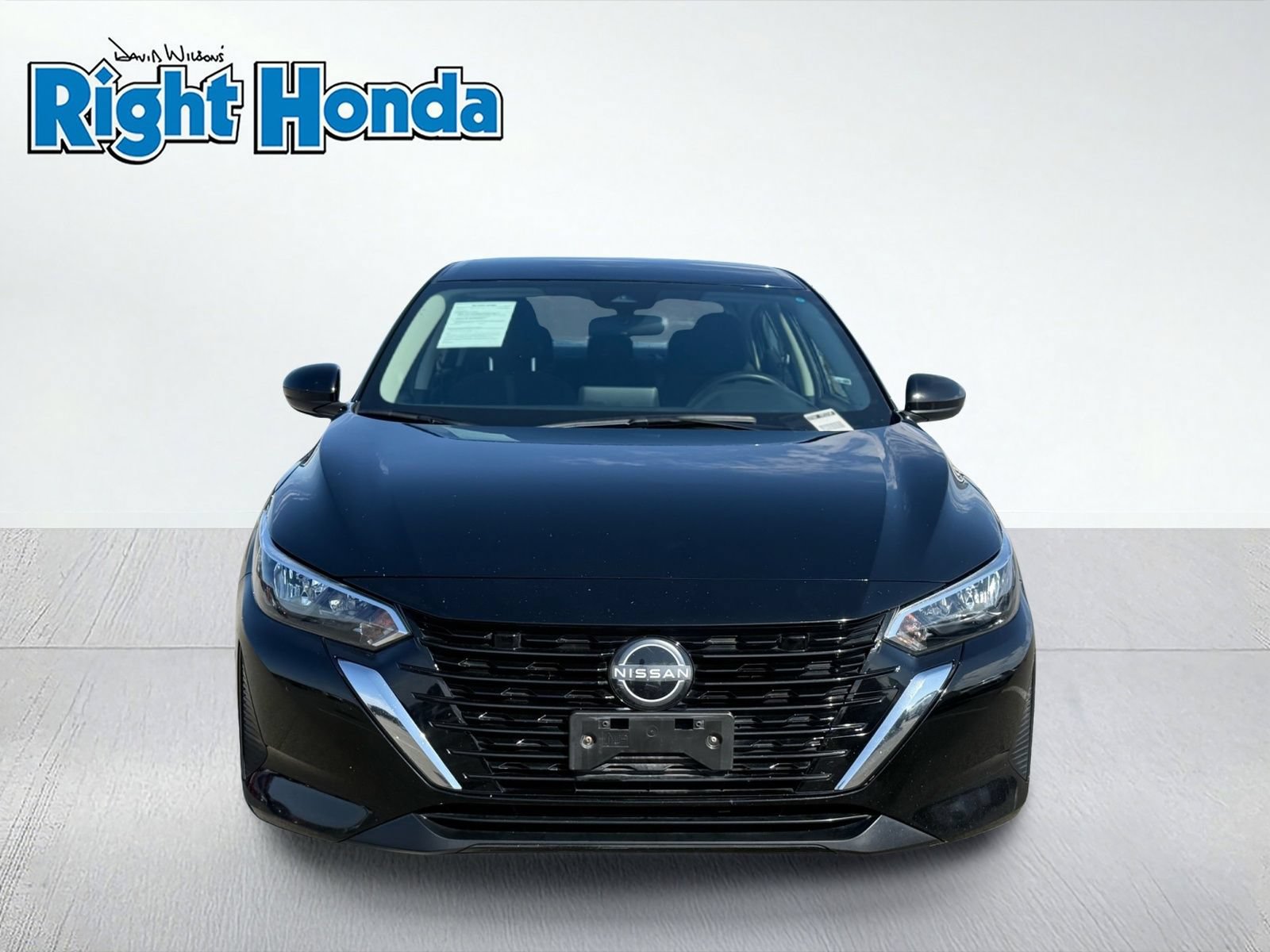 Used 2025 Nissan Sentra SV FWD image 5