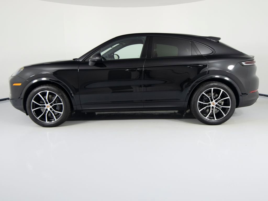 Certified 2025 Porsche Cayenne Coupe video 2