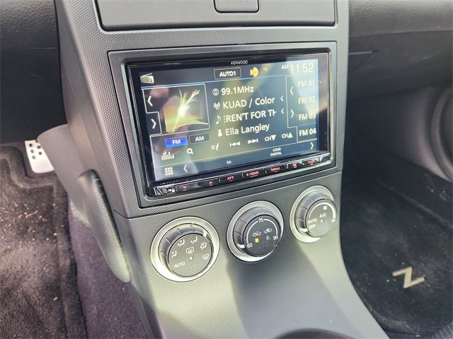 Used 2005 Nissan 350Z Touring image 17