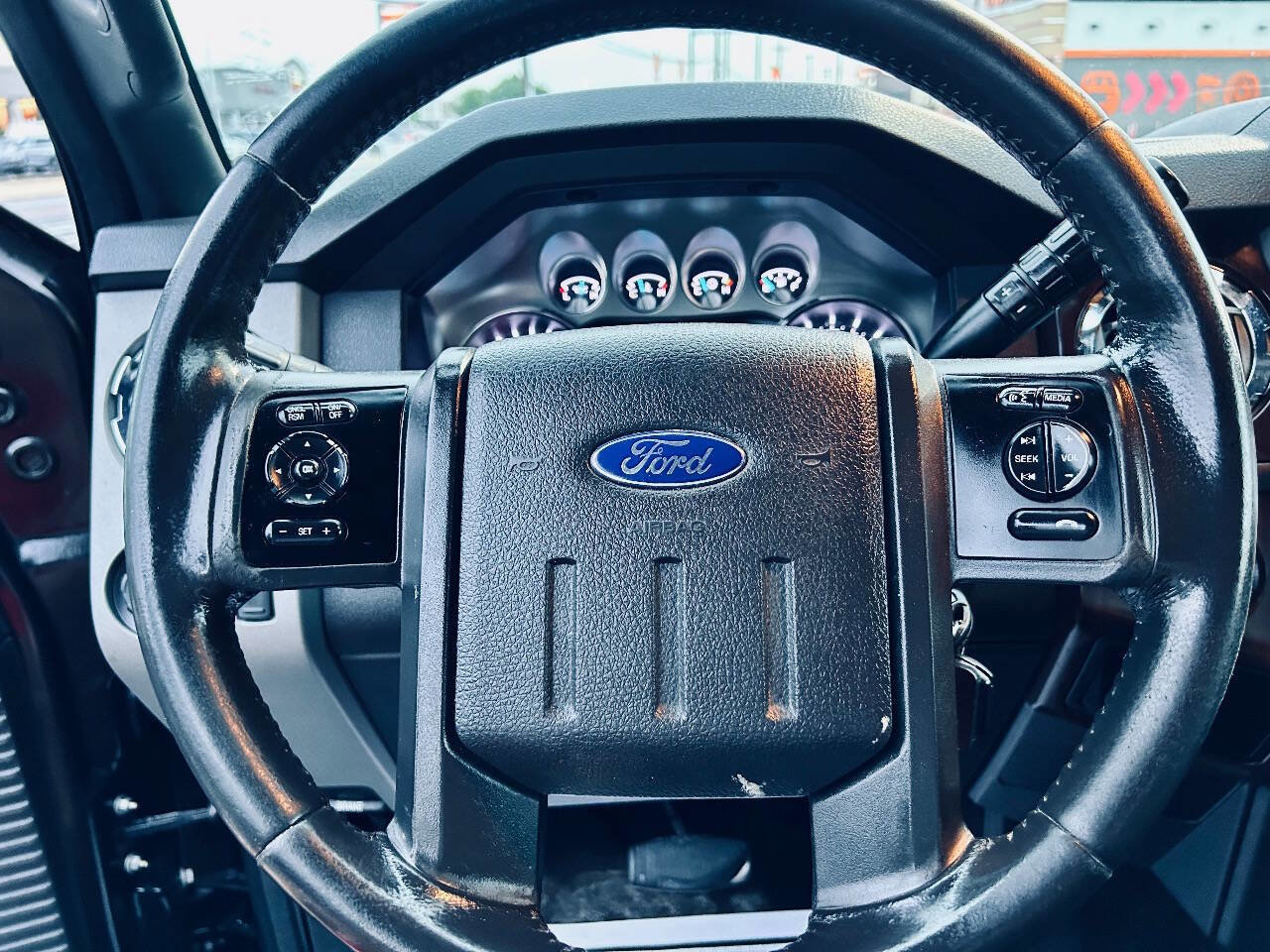 Used 2014 Ford F250 Lariat w/ Chrome Package image 19