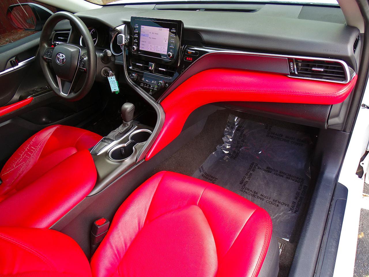 Used 2023 Toyota Camry LE FWD image 38