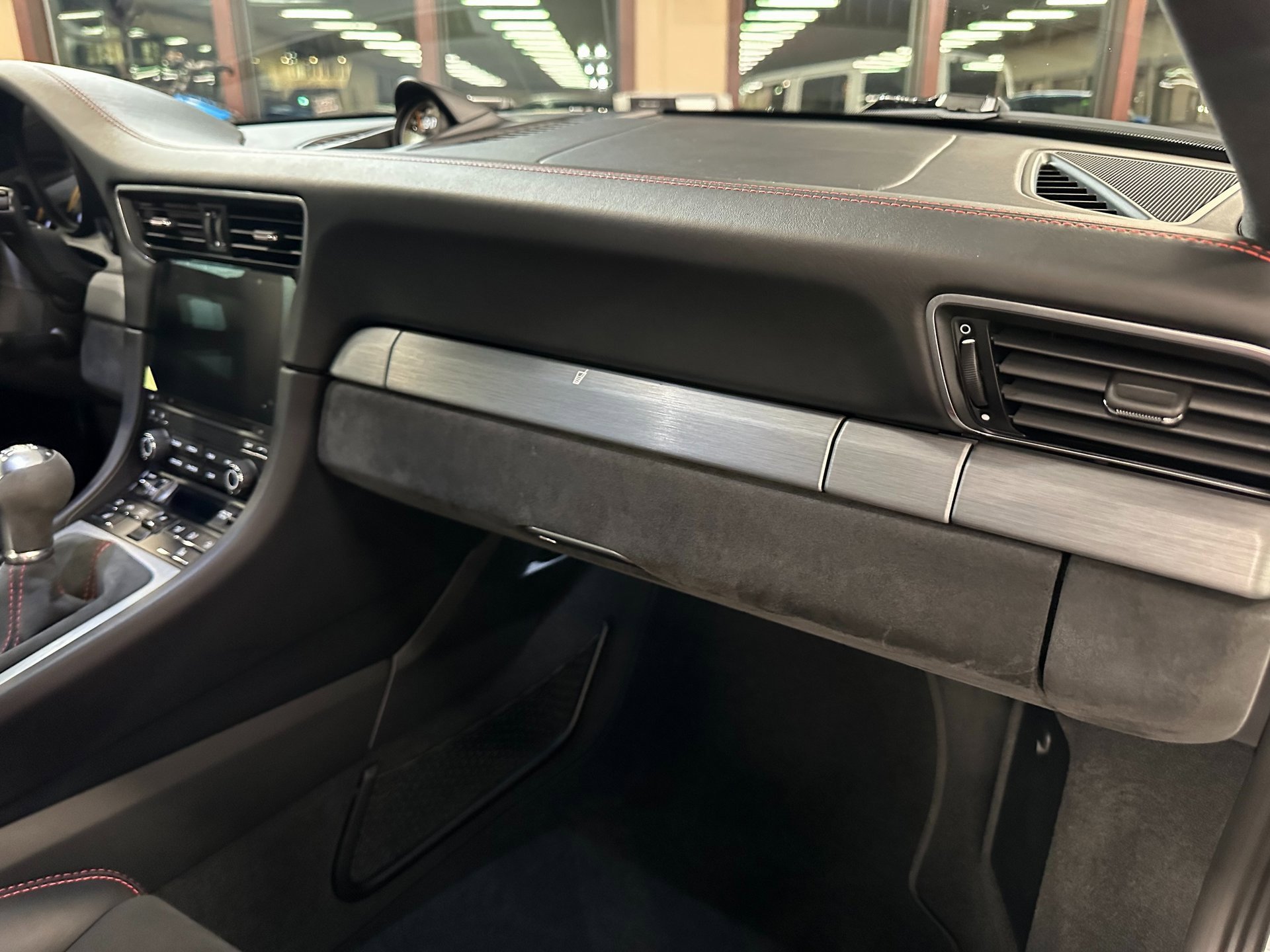 Used 2018 Porsche 911 GT3 image 57