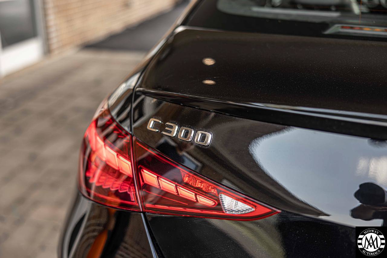 Used 2025 Mercedes-Benz C 300 Sedan image 11