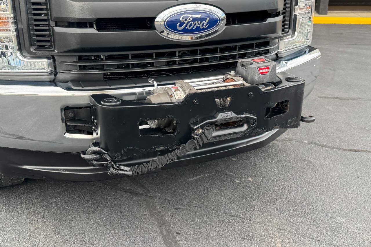 Used 2019 Ford F250 XL w/ XL Value Package AWD/4WD image 10