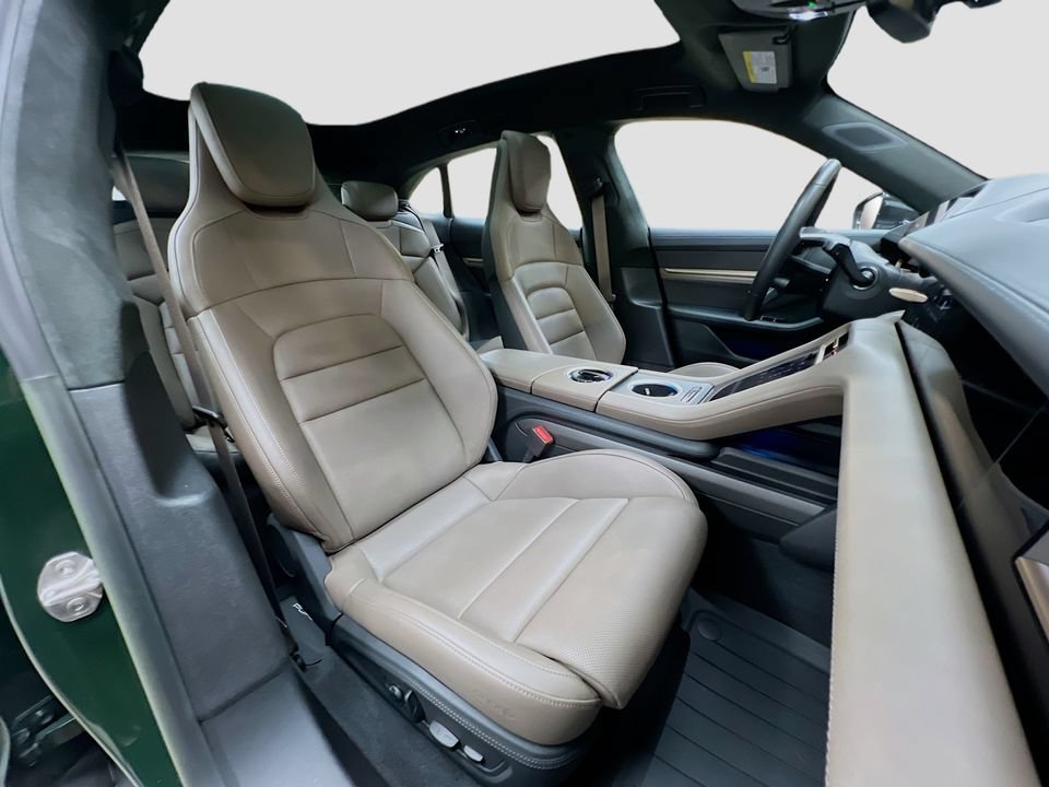 Certified 2022 Porsche Taycan Turbo S AWD/4WD image 30