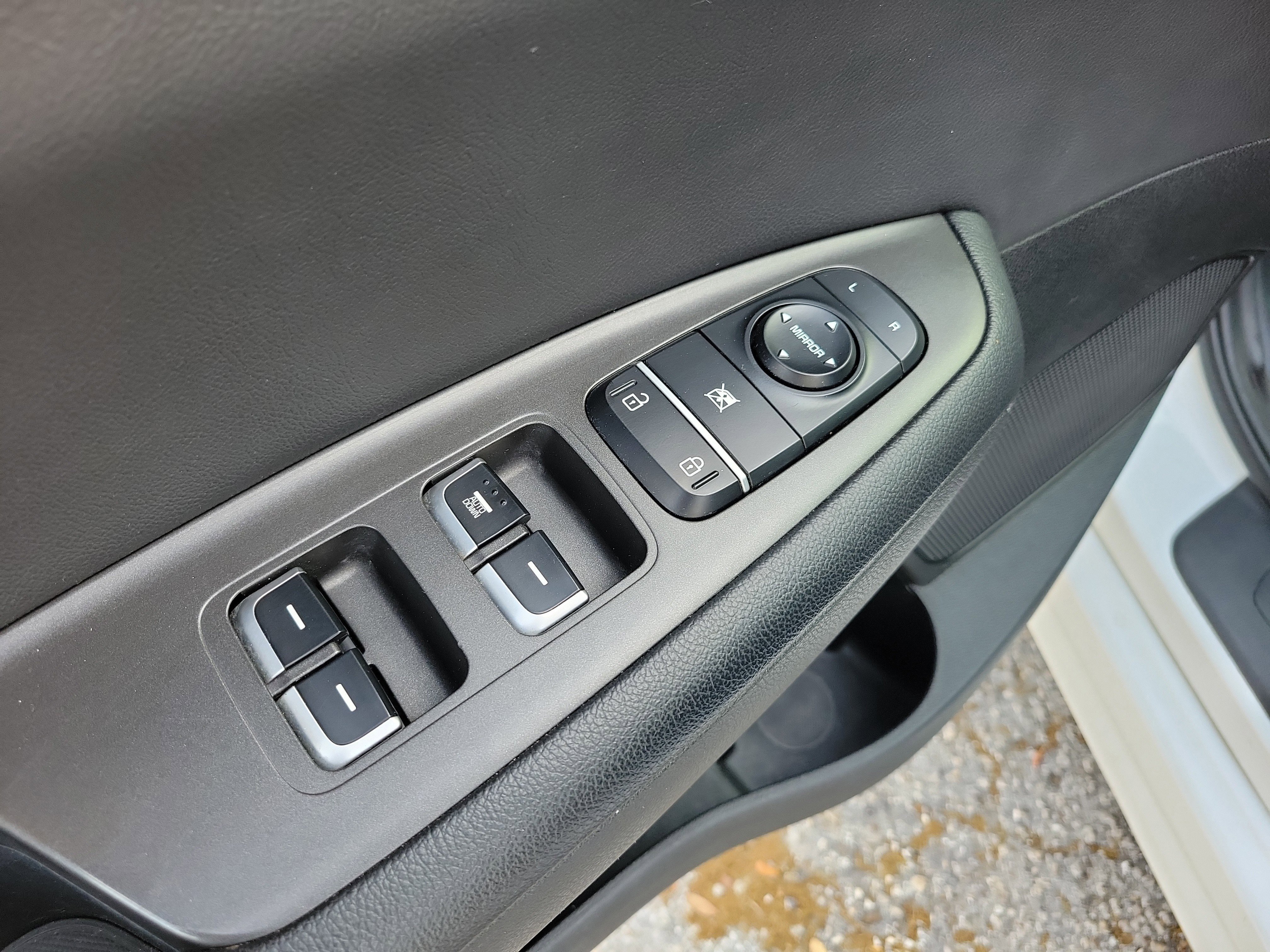 Used 2017 Kia Optima LX w/ Option Group 014 image 19