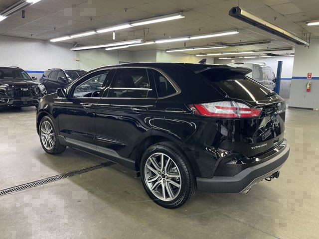 Used 2023 Ford Edge Titanium w/ Class II Trailer Tow Package AWD/4WD image 5