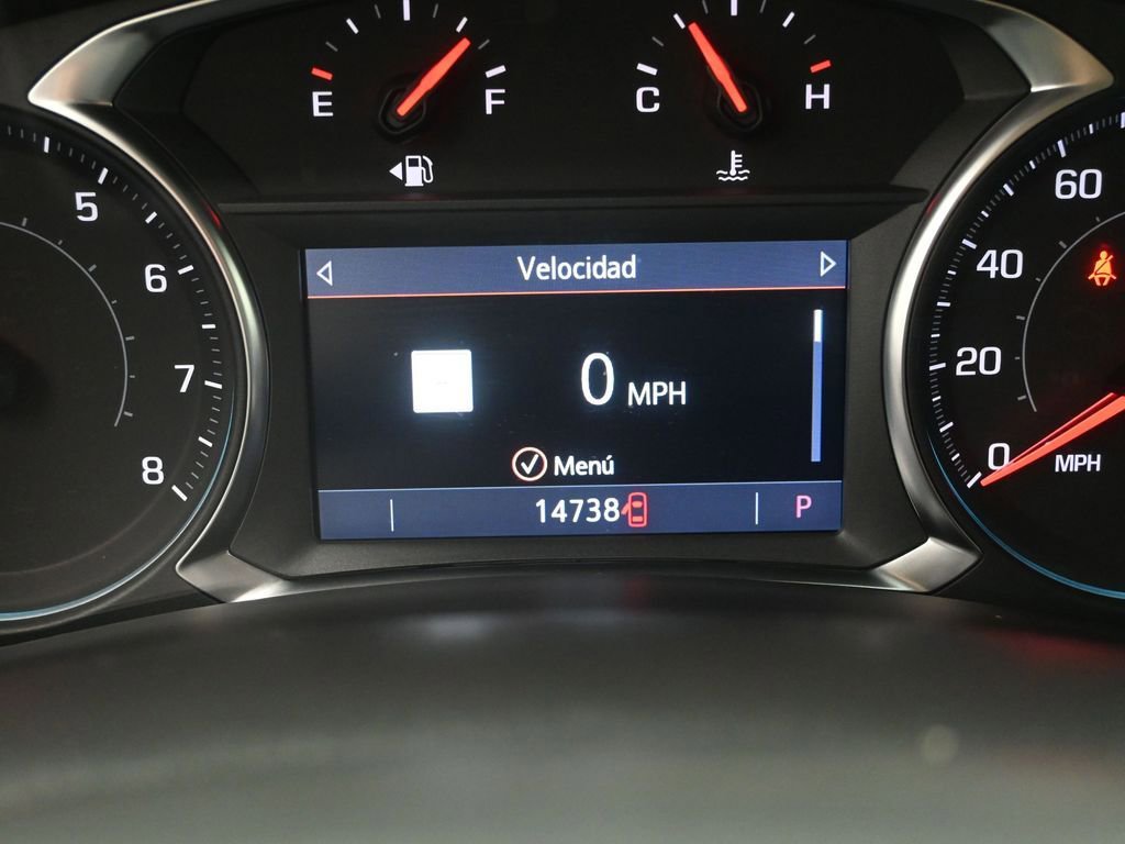 Used 2023 Chevrolet Equinox RS w/ RS Leather Package image 11