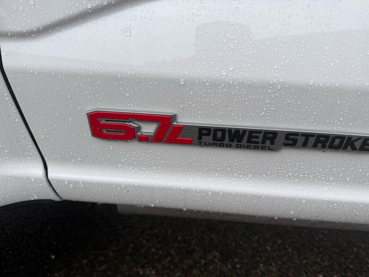 Used 2025 Ford F250 Platinum image 12