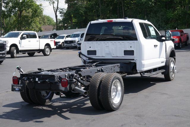 New 2025 Ford F450 XLT w/ XLT Value Package image 9