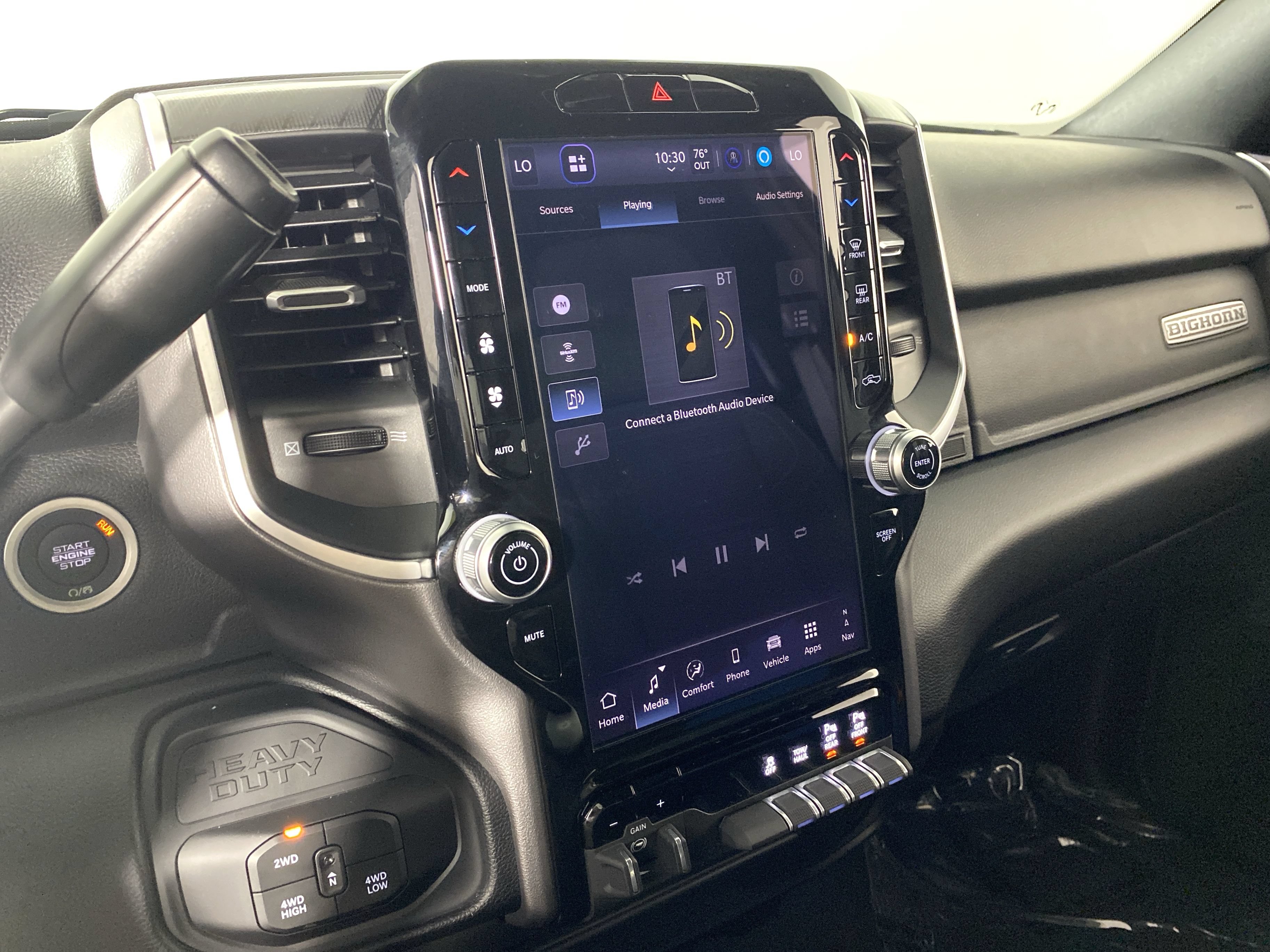 Used 2025 RAM 2500 Big Horn AWD/4WD image 4