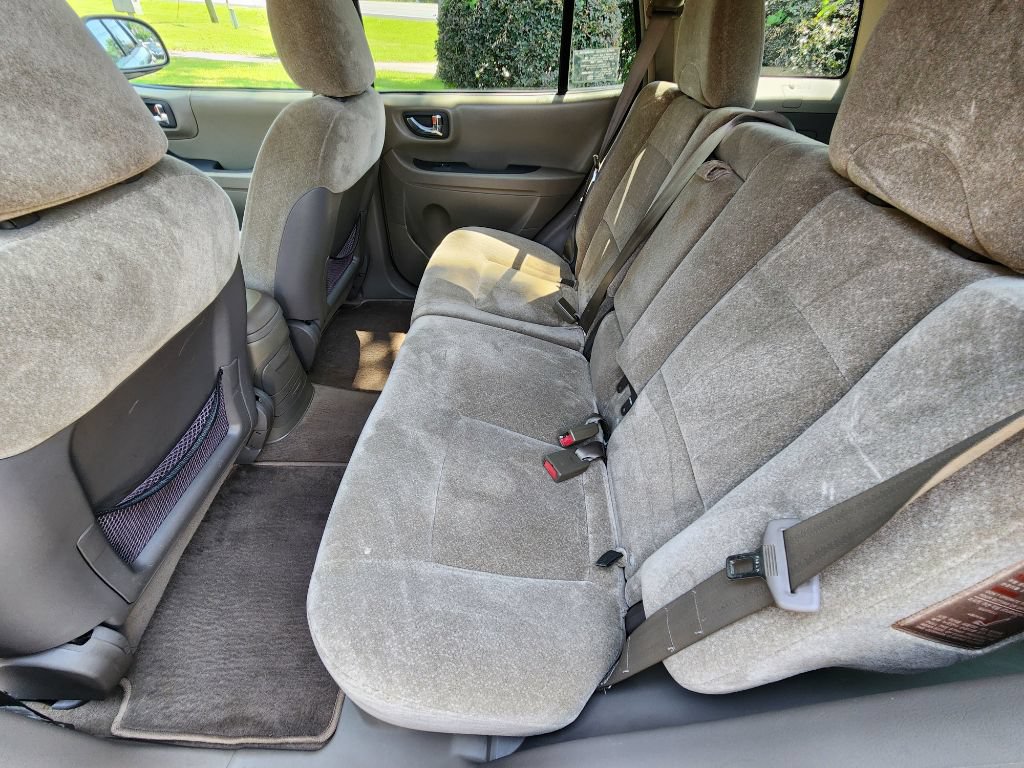 Used 2004 Hyundai Santa Fe GLS FWD image 7