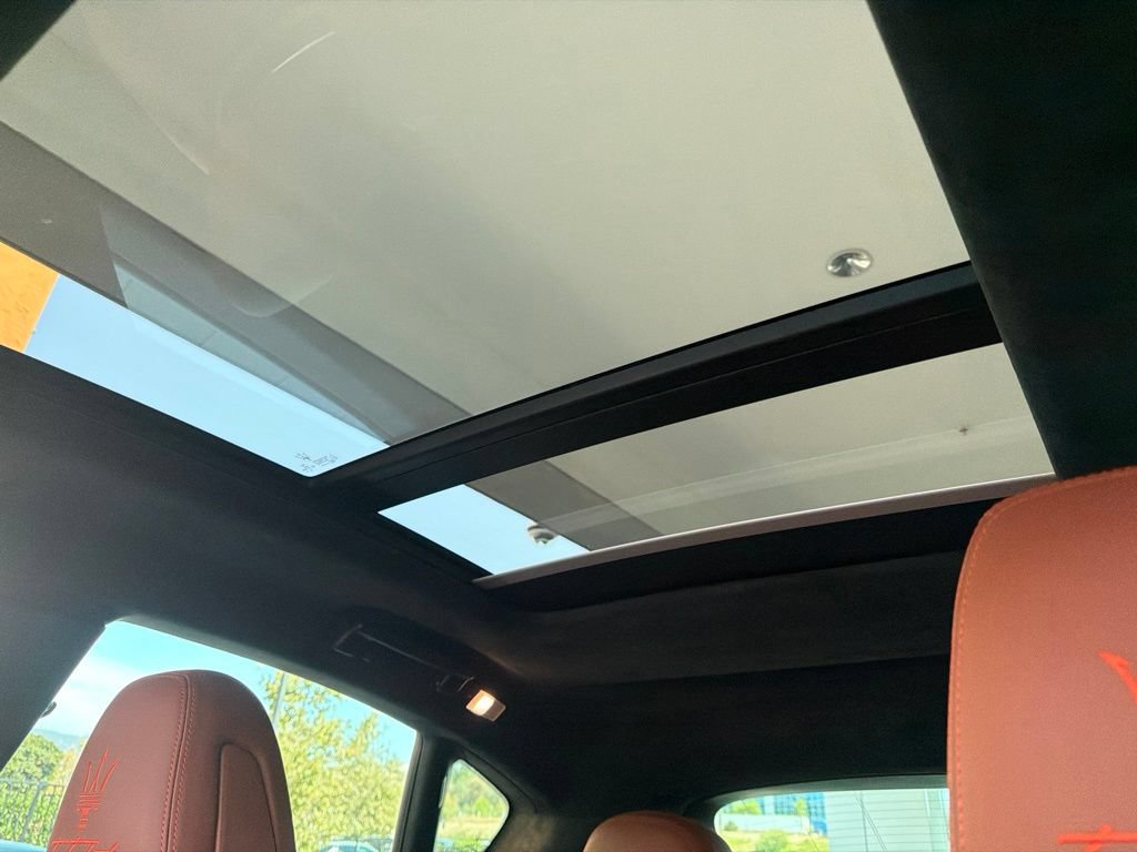 Certified 2023 Maserati Levante Modena AWD/4WD image 26