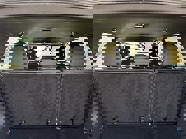 Certified 2025 Volkswagen Atlas Cross Sport SE image 7