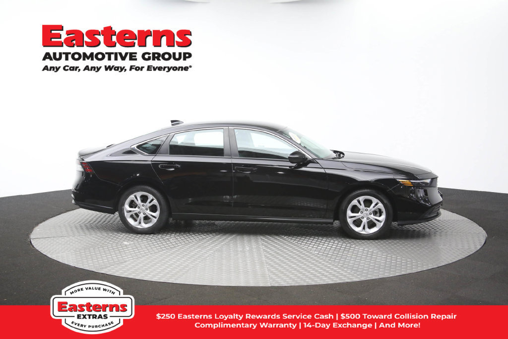 Used 2025 Honda Accord LX image 47