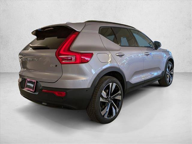 Certified 2026 Volvo XC40 B5 Ultra w/ Climate Package AWD/4WD image 4