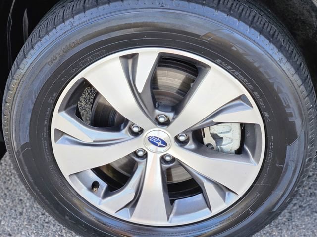 Used 2025 Subaru Ascent Premium image 10