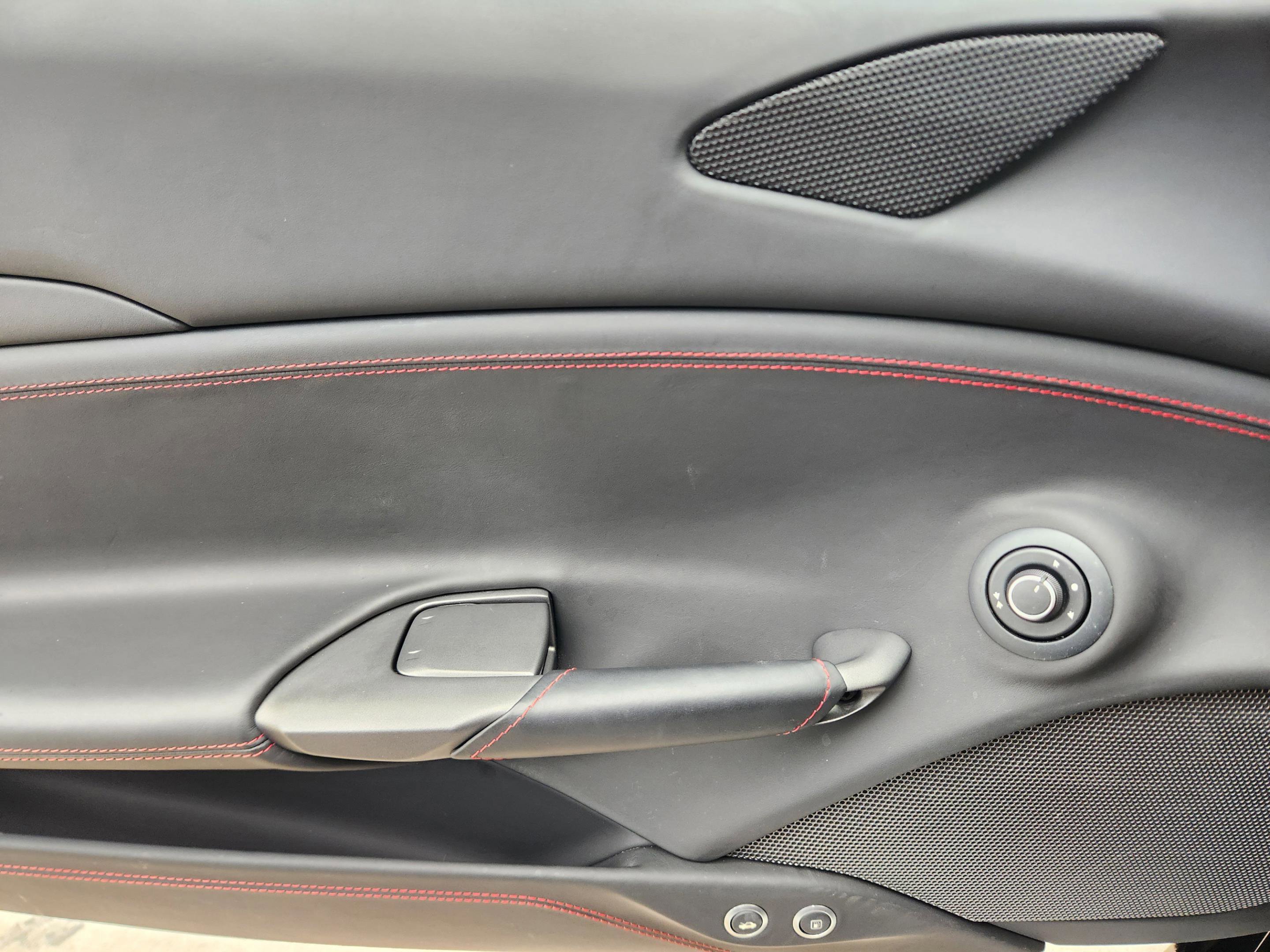 Used 2017 Ferrari 488 Spider image 27