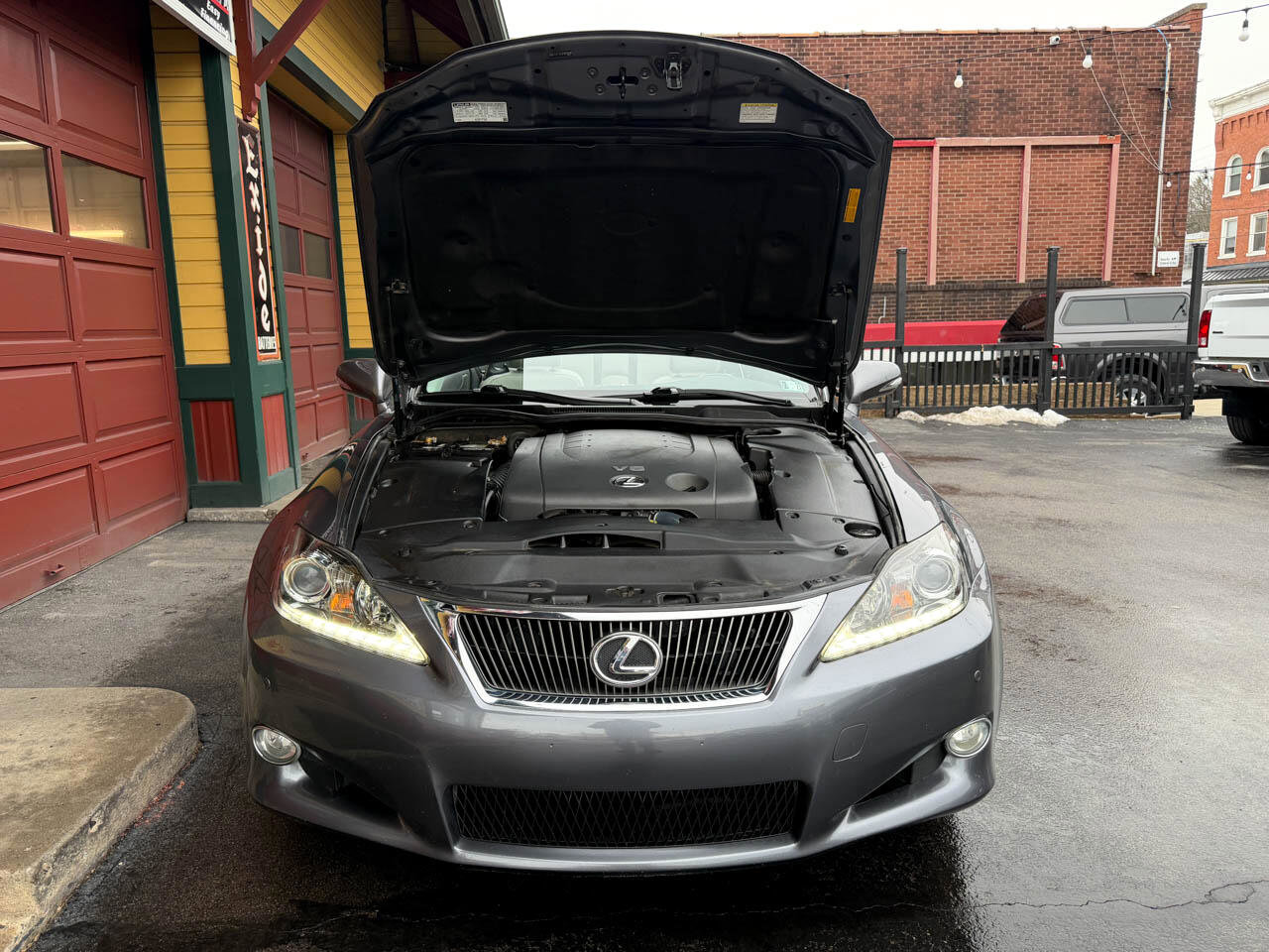 Used 2015 Lexus IS 250C 250 image 28