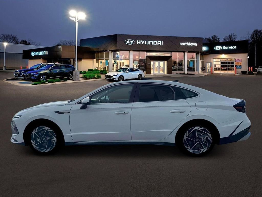New 2026 Hyundai Sonata SEL FWD image 6
