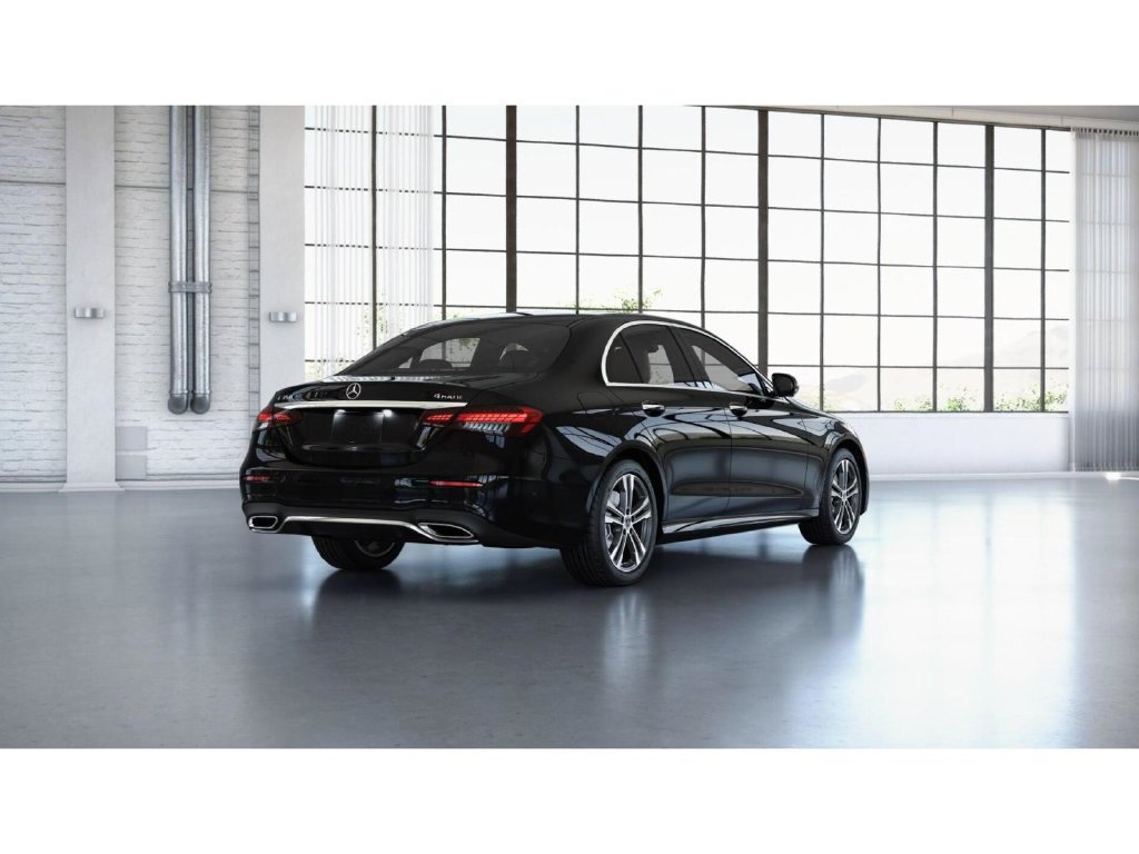 Used 2023 Mercedes-Benz E 350 4MATIC Sedan image 23